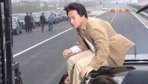 成龙替身爆料事件视频,揭秘幕后的真相与争议  第2张